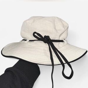 Scala White Sun Hat with Blue Trim